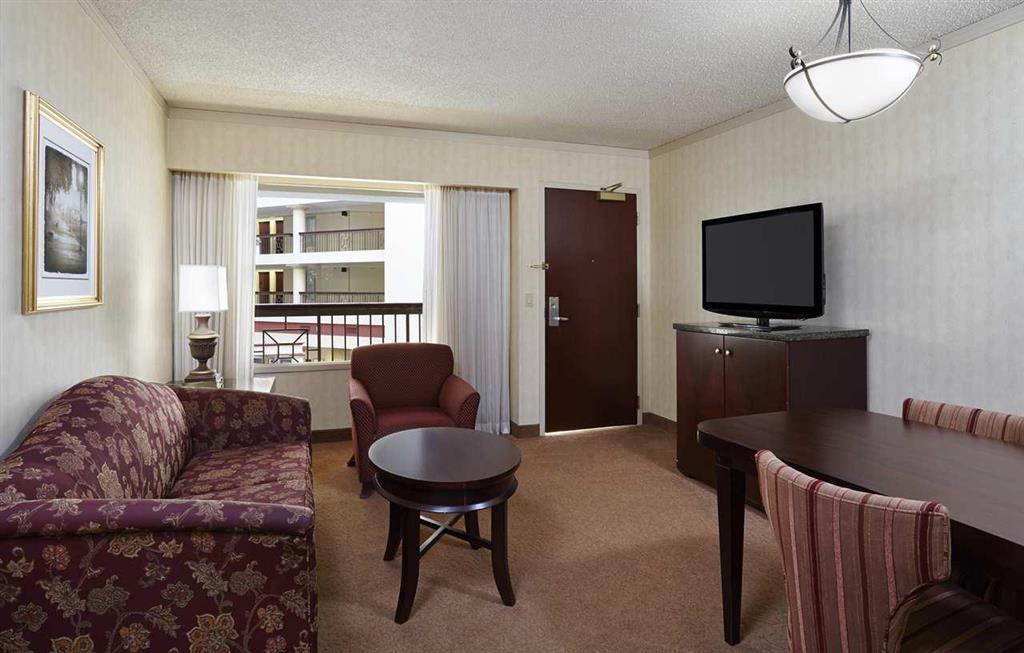 فندق إيمباسي سويتس باي هيلتون واشنطن دي. سي. جورجتاون الغرفة الصورة